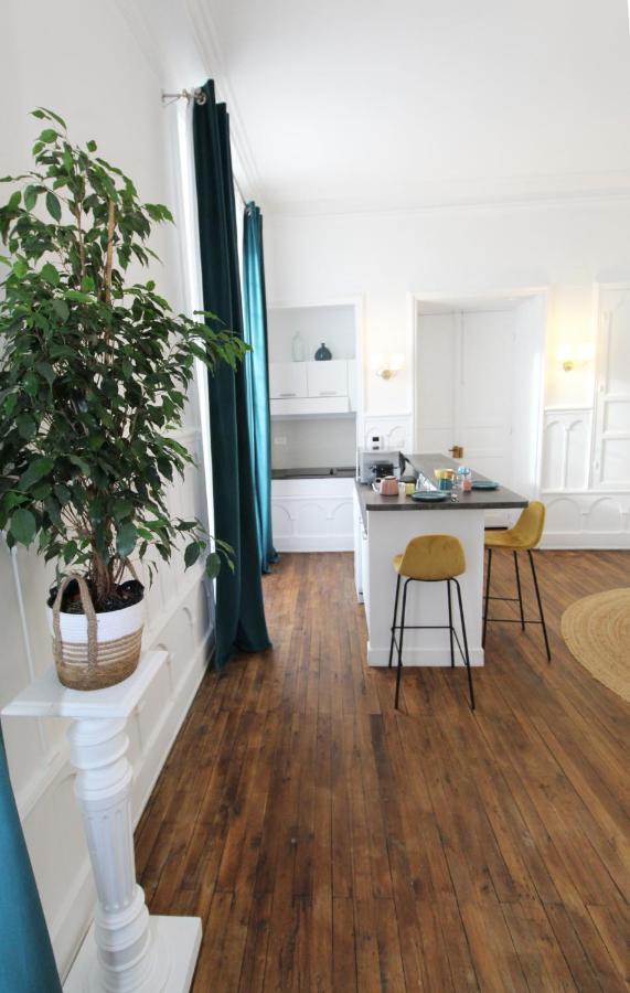 Stay In Sarlat - Suite Sarloveze Luaran gambar