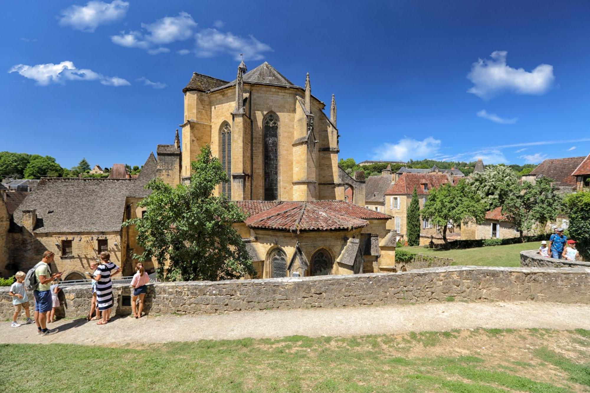 Stay In Sarlat - Suite Sarloveze Luaran gambar